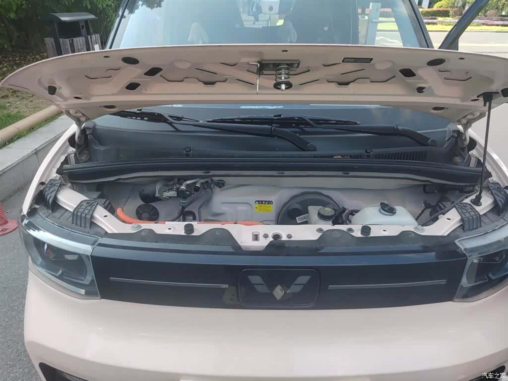 Wuling MINIEV, 2022 11