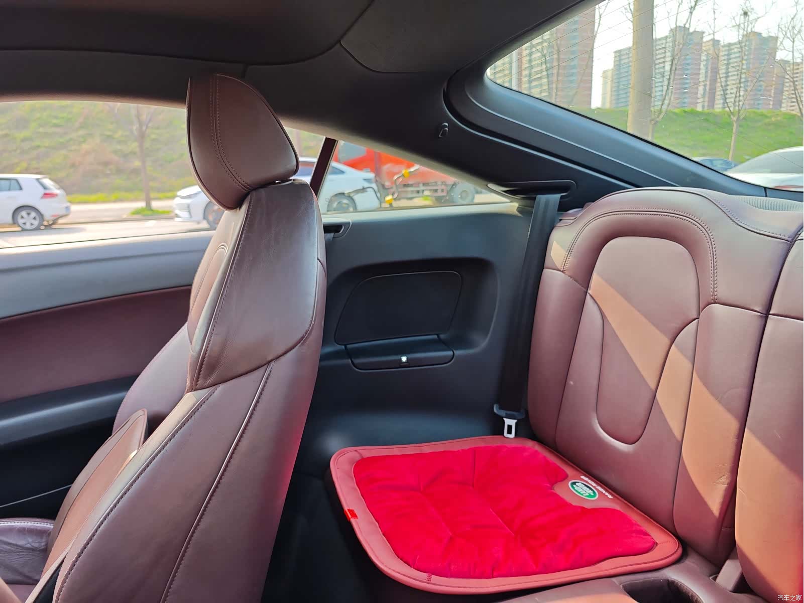 Audi TT, 2015 11