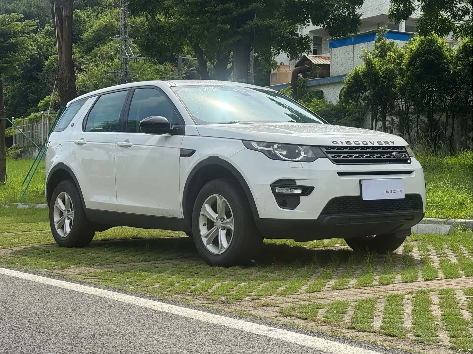 Land Rover Discovery, 2017 3