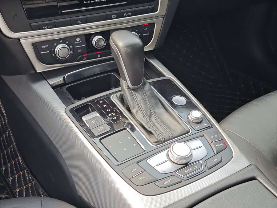 Audi A6L 2017, фото 14