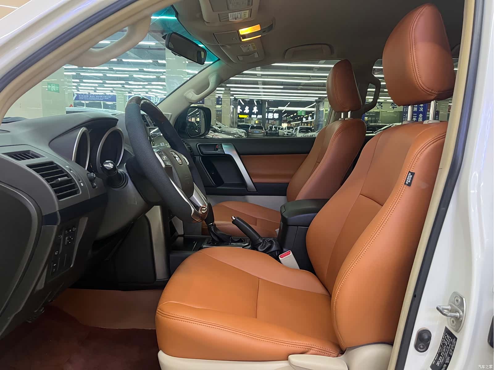 Toyota Prado, 2013 10