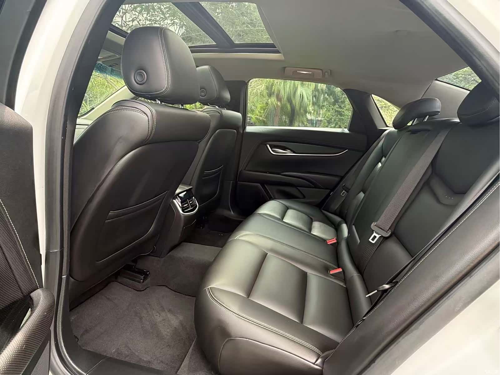 Cadillac XTS, 2018 9
