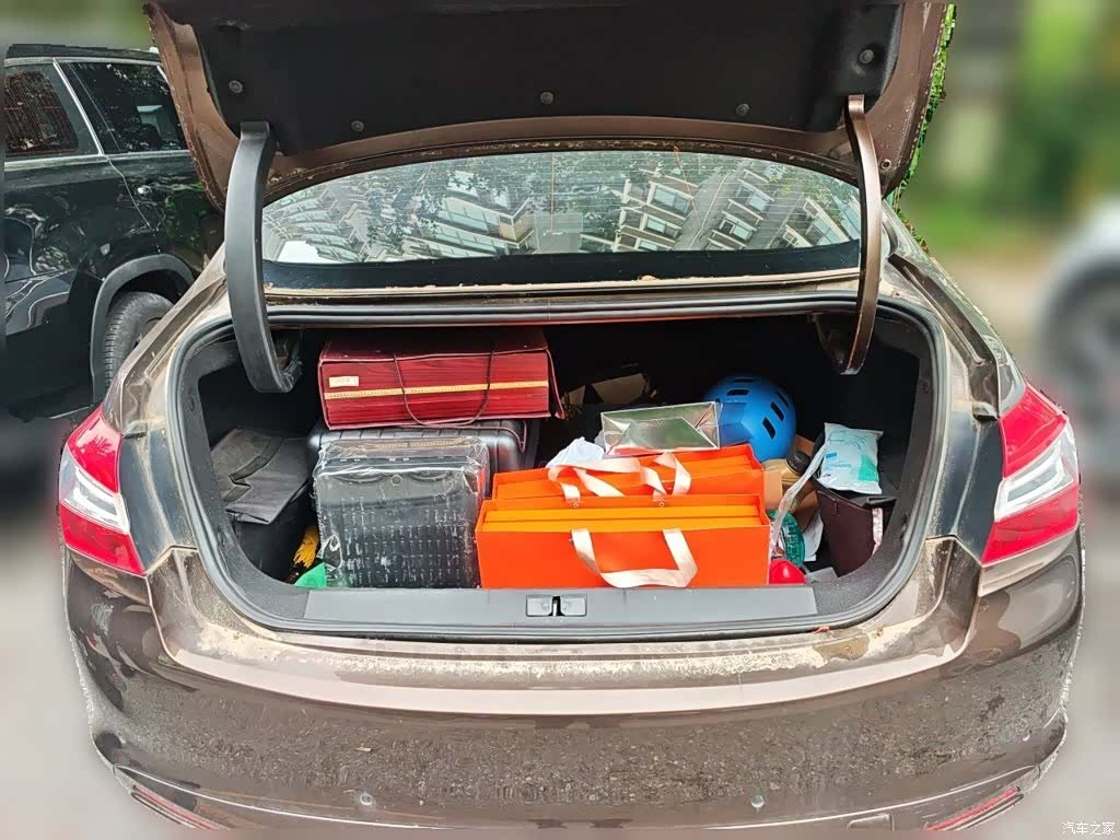 Peugeot 408, 2016 15