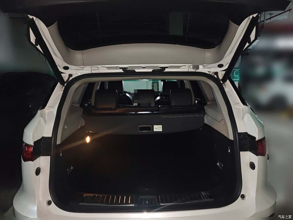 Zotye T700, 2018 15