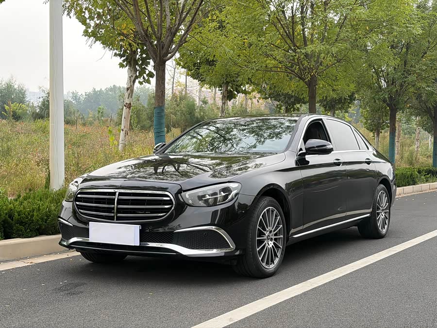 Mercedes-Benz E-Class 2021, фото 1