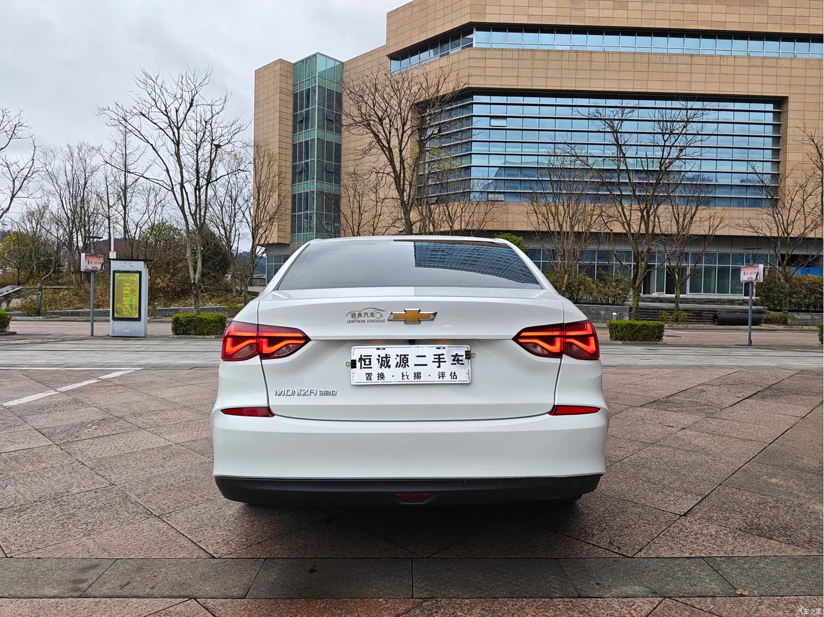 Chevrolet 320, 2022 9