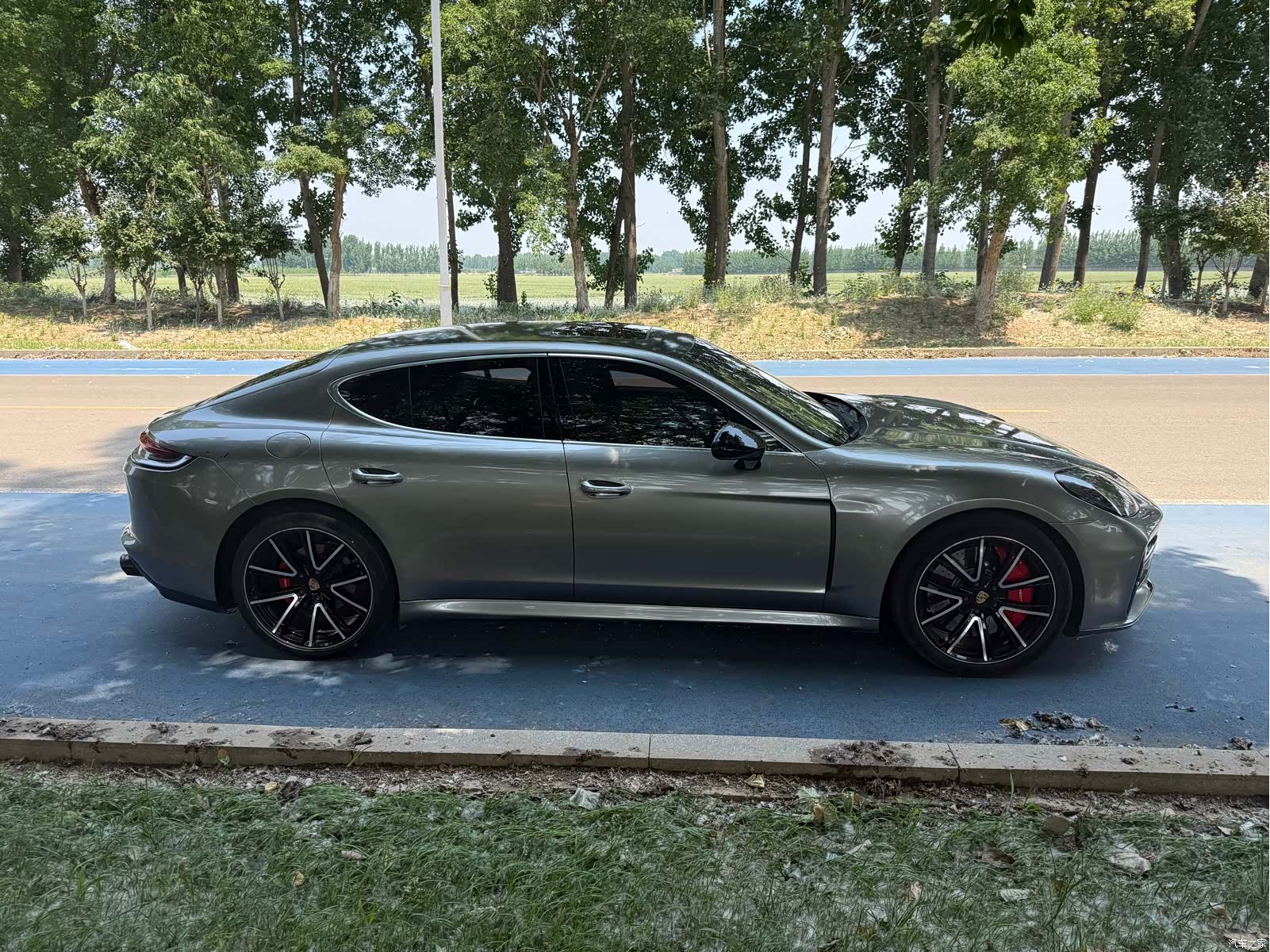 Porsche Panamera, 2011 7