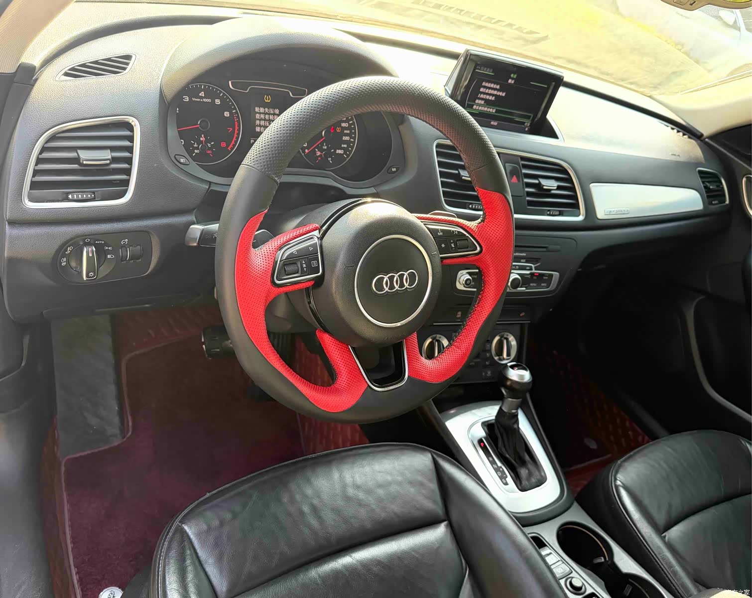 Audi Q3, 2013 11