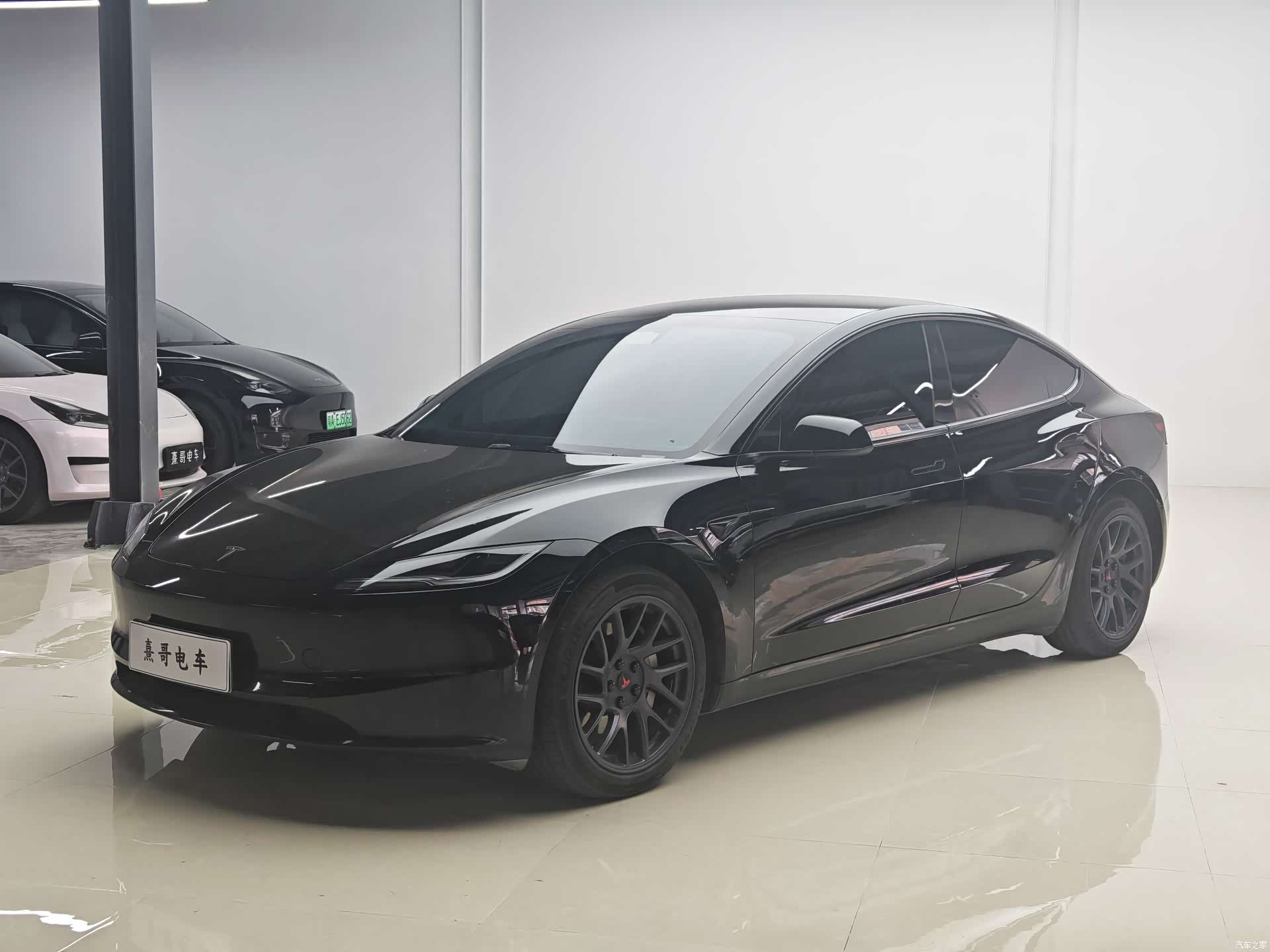 Tesla Model 3, 2024 1