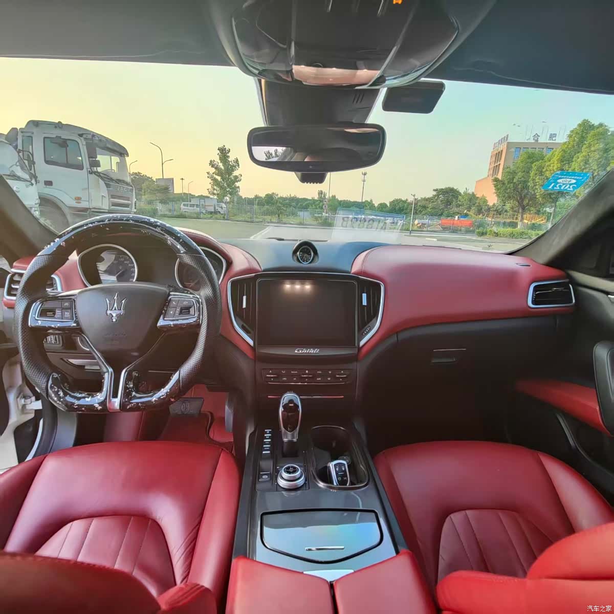 Maserati Ghibli, 2017 9
