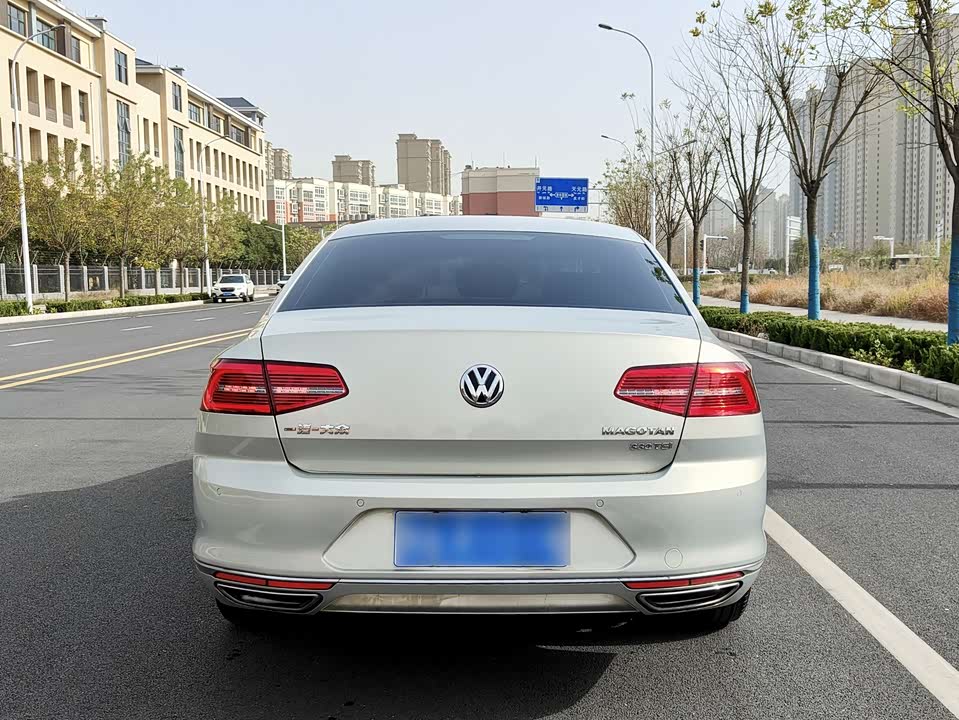 Volkswagen Magotan