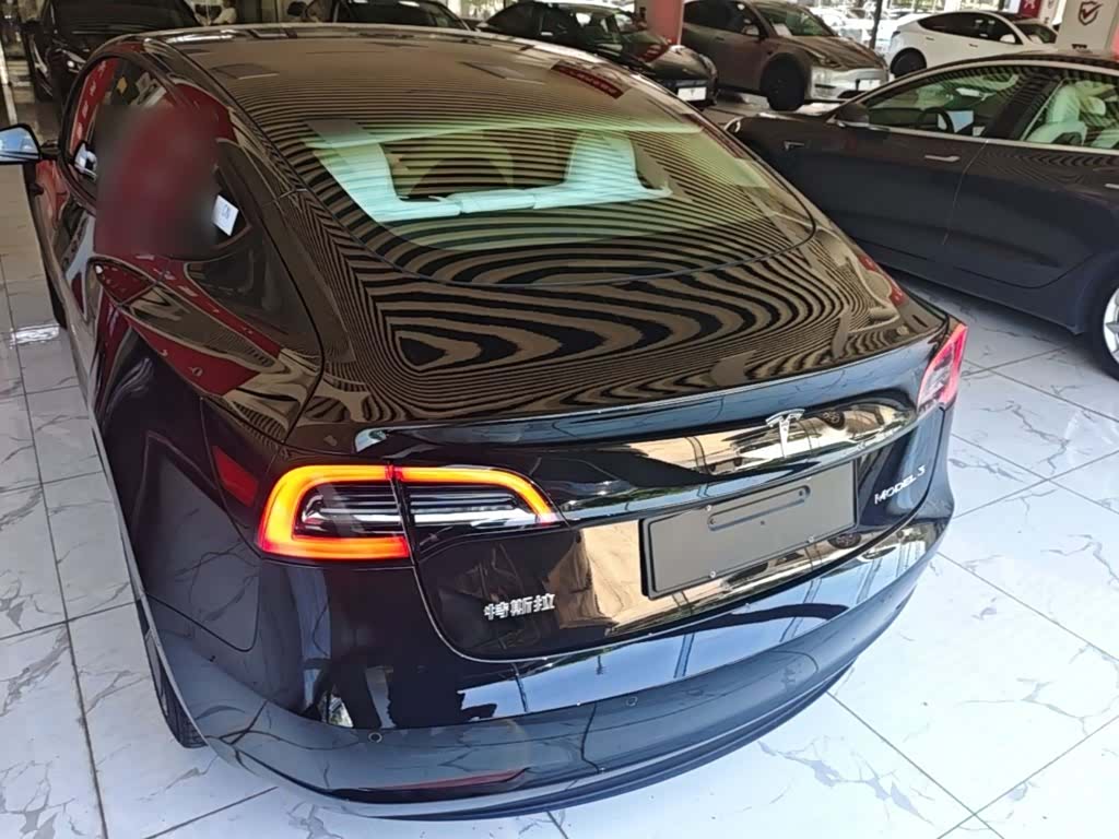 Tesla Model 3, 2022 6