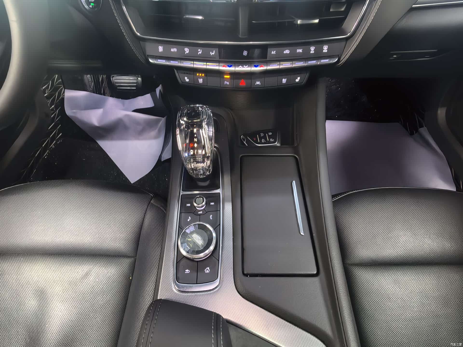 Cadillac CT5, 2023 17