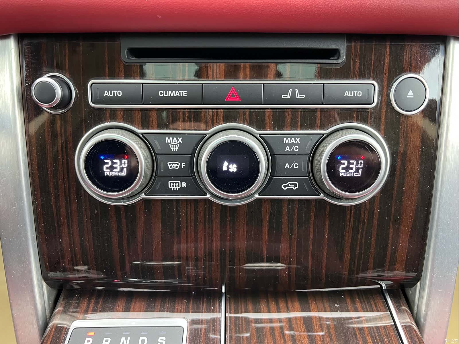 Land Rover Range Rover, 2016 26