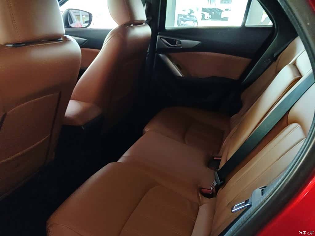 Mazda CX-4, 2019 17