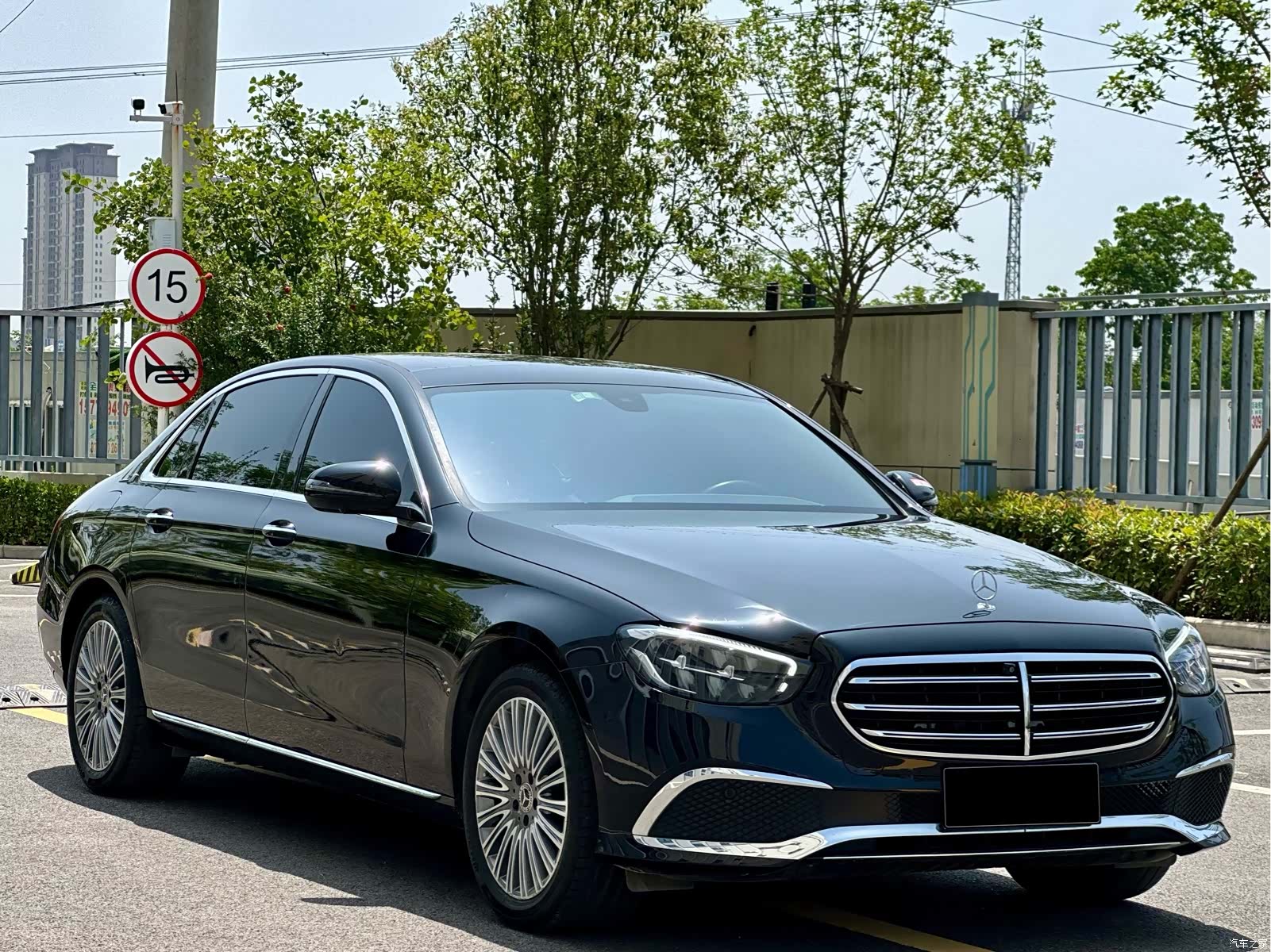 Mercedes-Benz E-Class, 2021 4