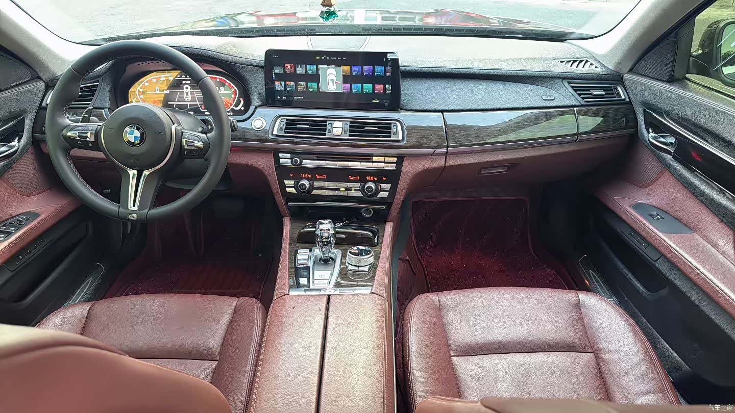 BMW 7 Series, 2012 6