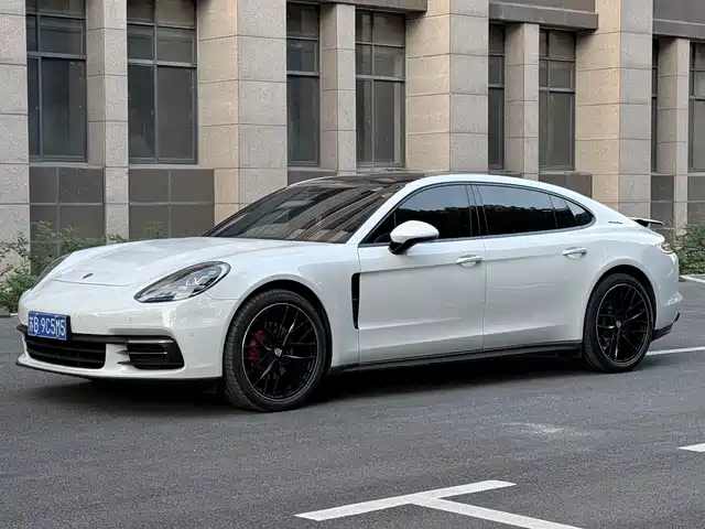 Porsche Panamera 2019 — купить из Китая под заказ