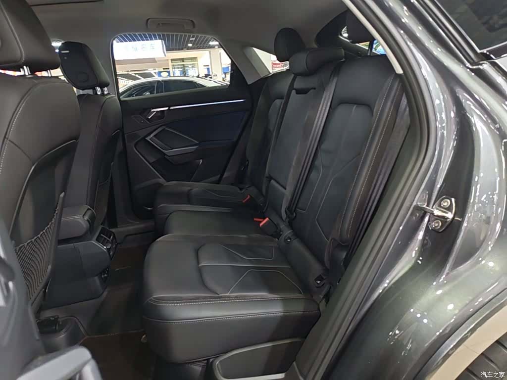 Audi Q3, 2022 17