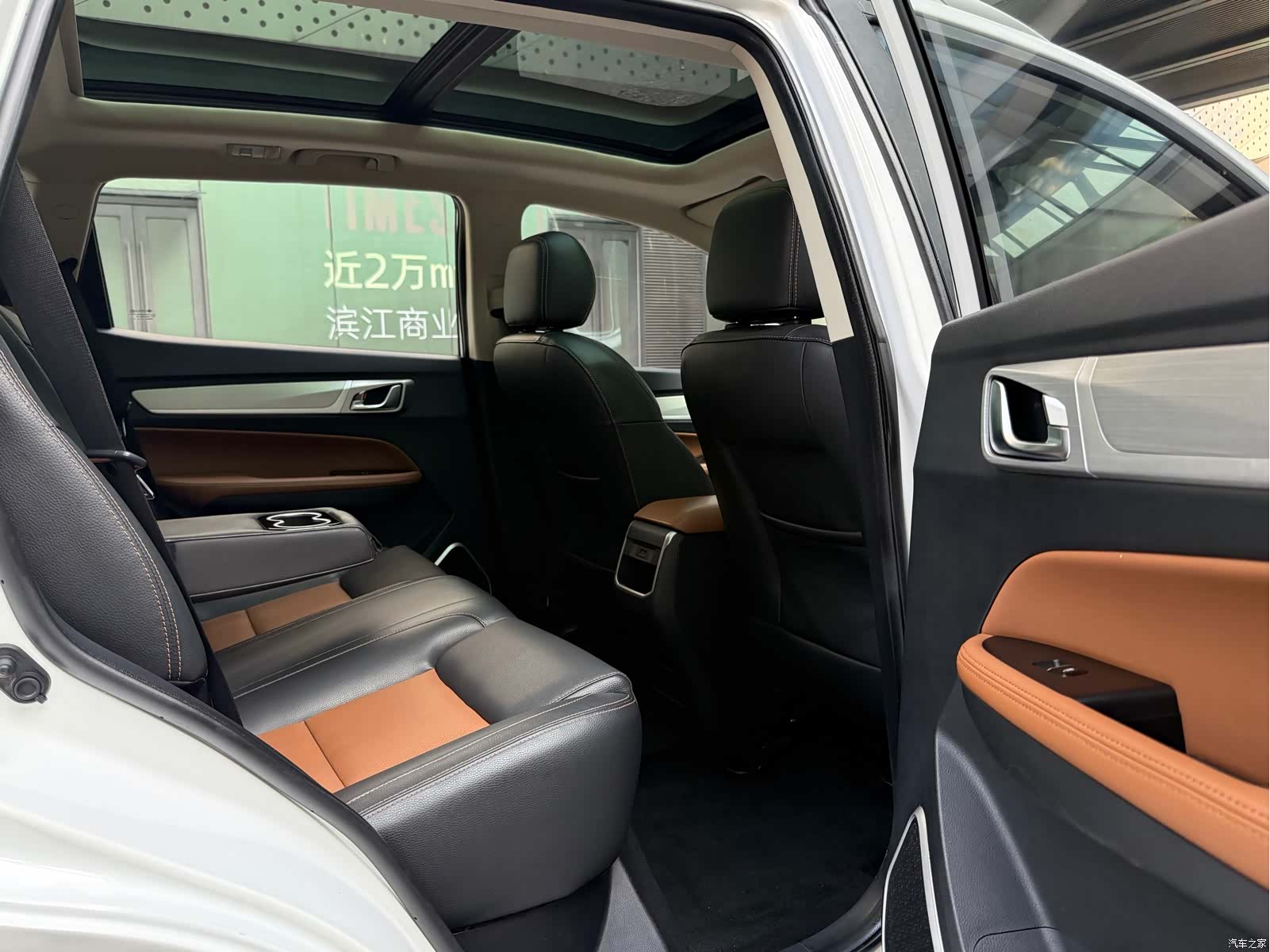 Geely X6, 2018 16