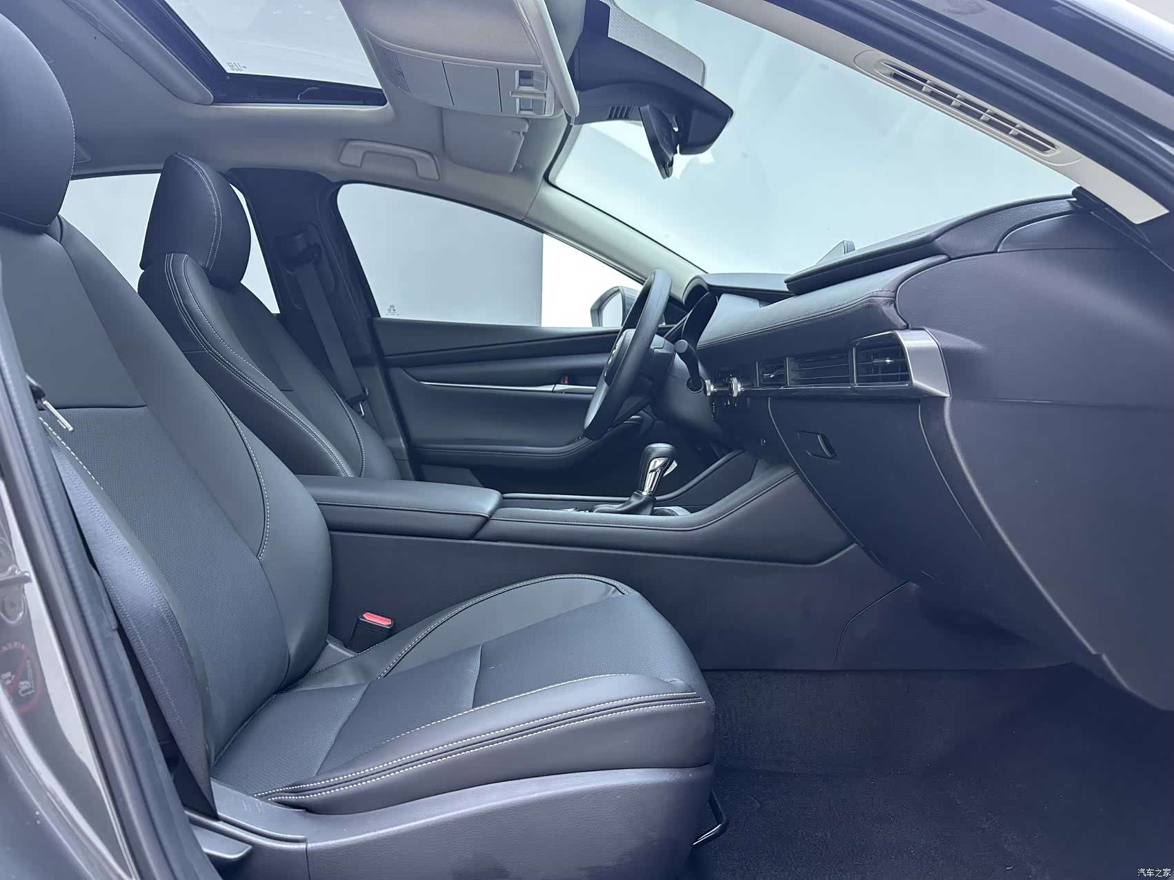 Mazda Mazda3, 2022 8