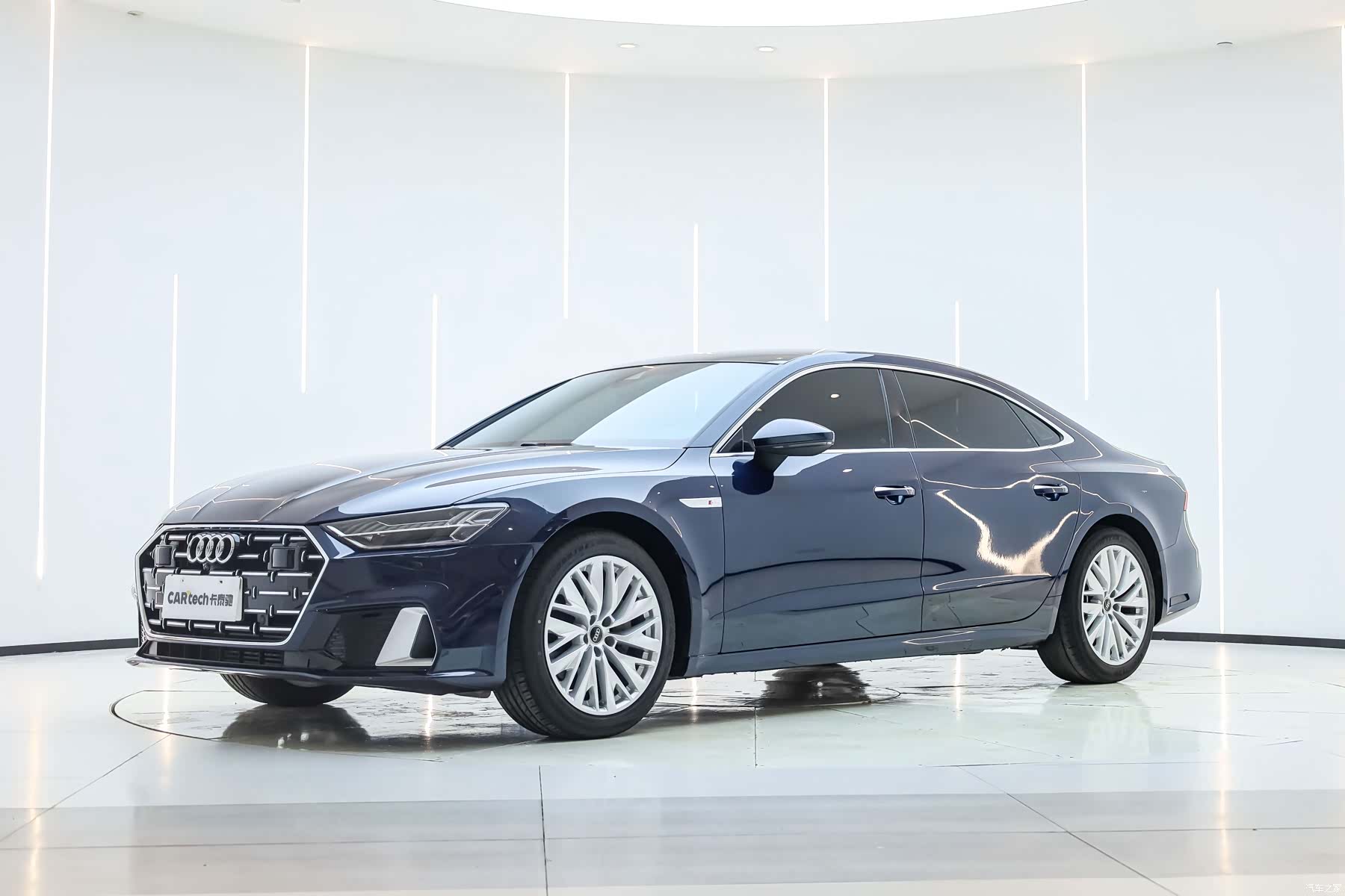 Audi A7L, 2024 1