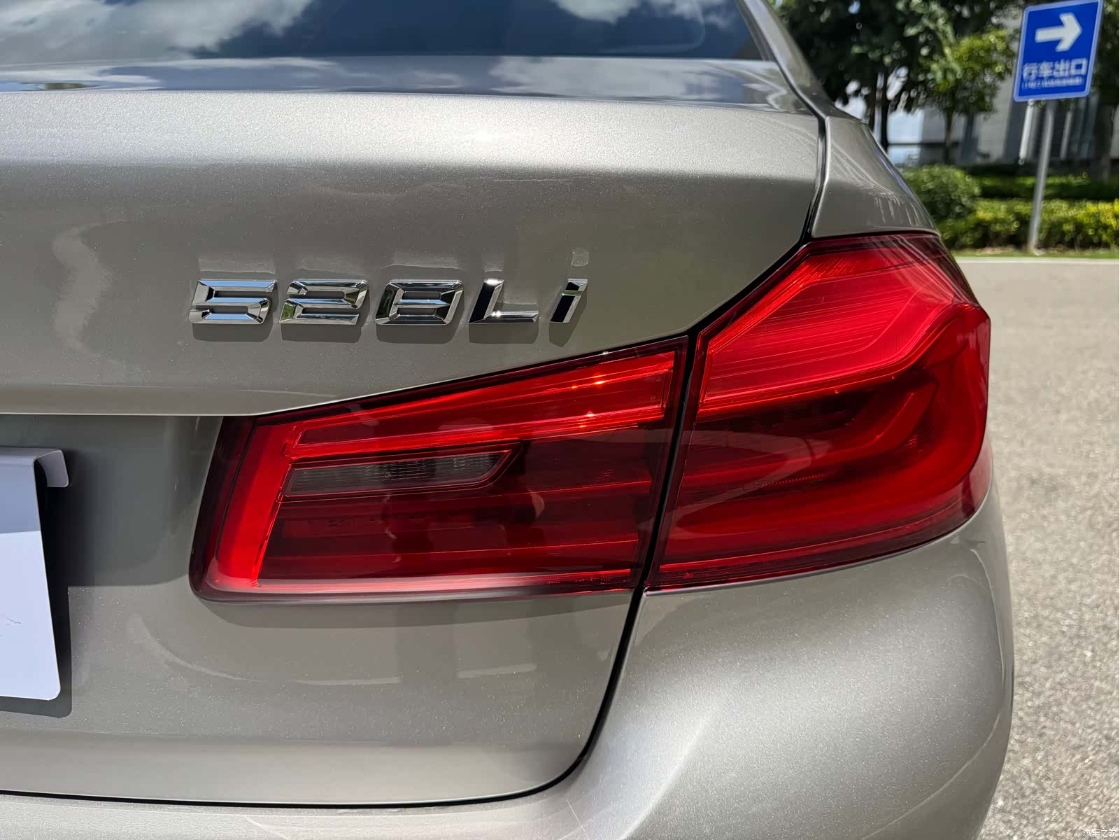 BMW 5 Series, 2017 9