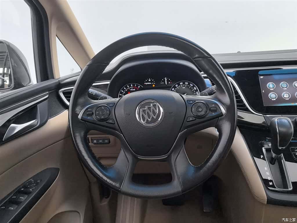 Buick GL8, 2018 11