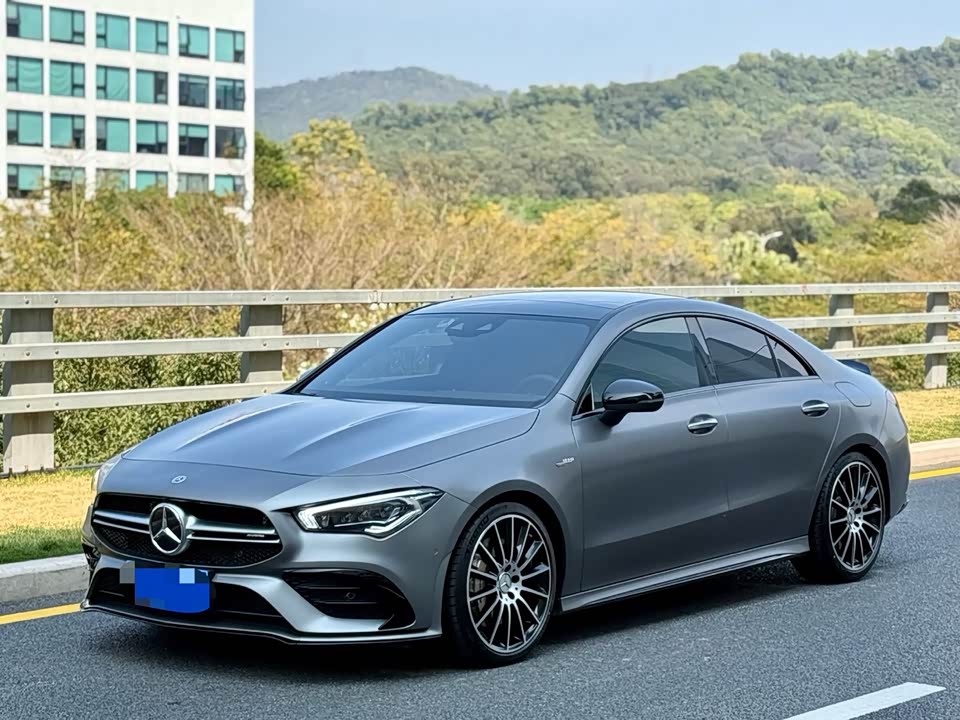 Mercedes-Benz CLA AMG