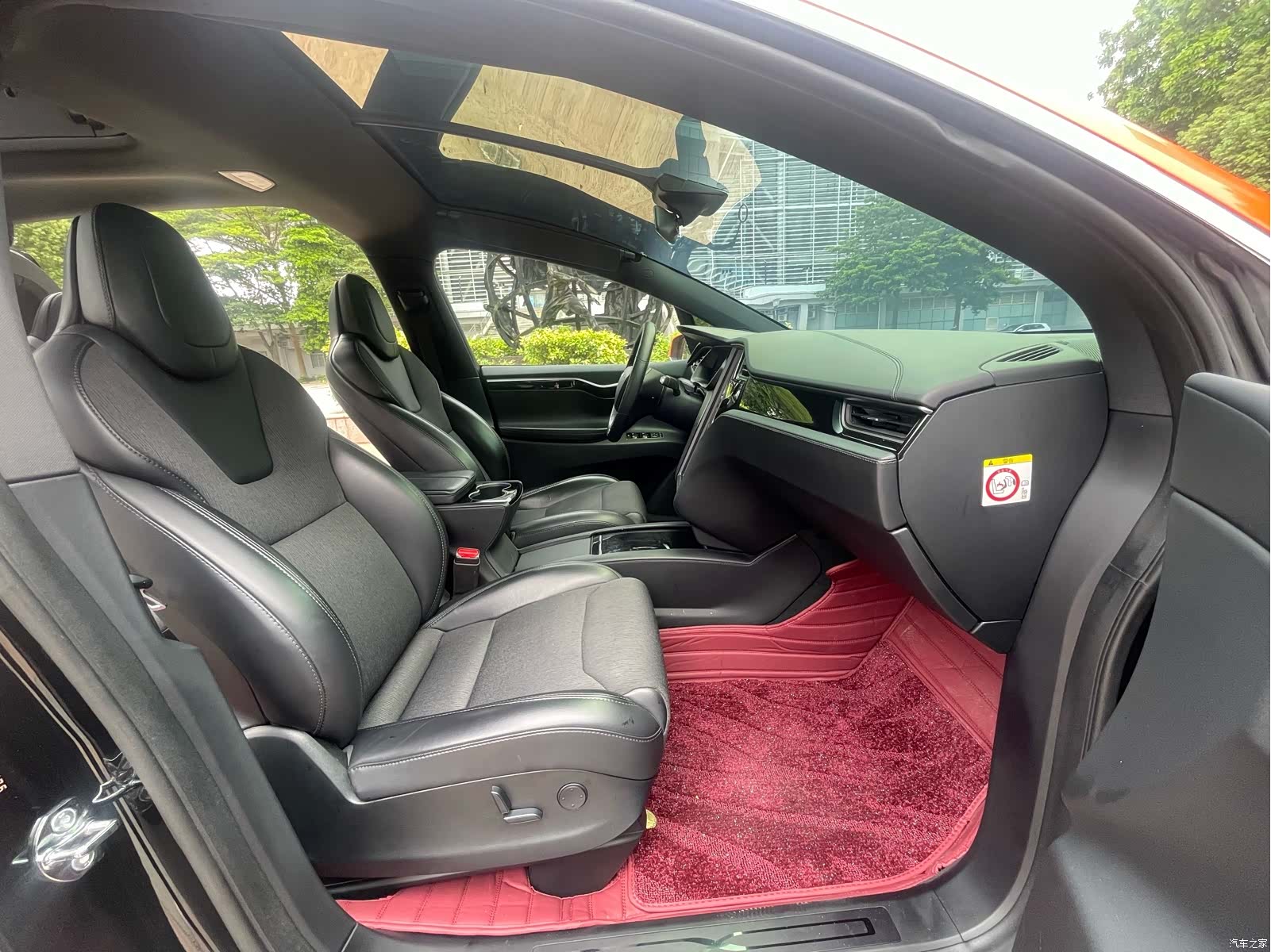 Tesla Model X, 2019 15