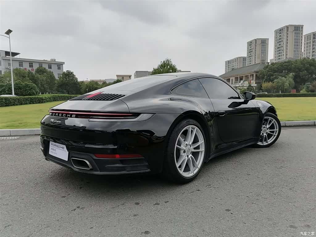 Porsche 911, 2023 3