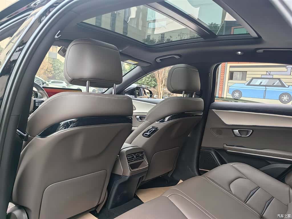 BYD Han, 2021 8