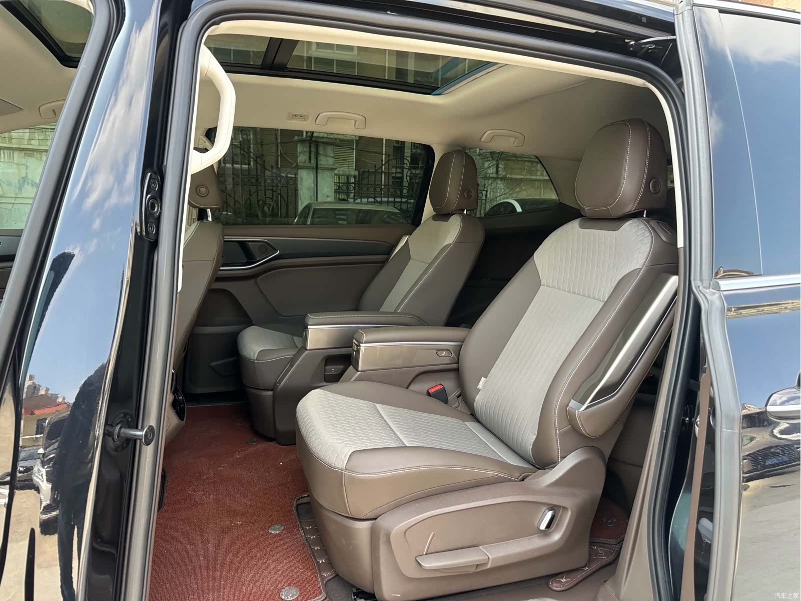 Volkswagen Viloran, 2023 14