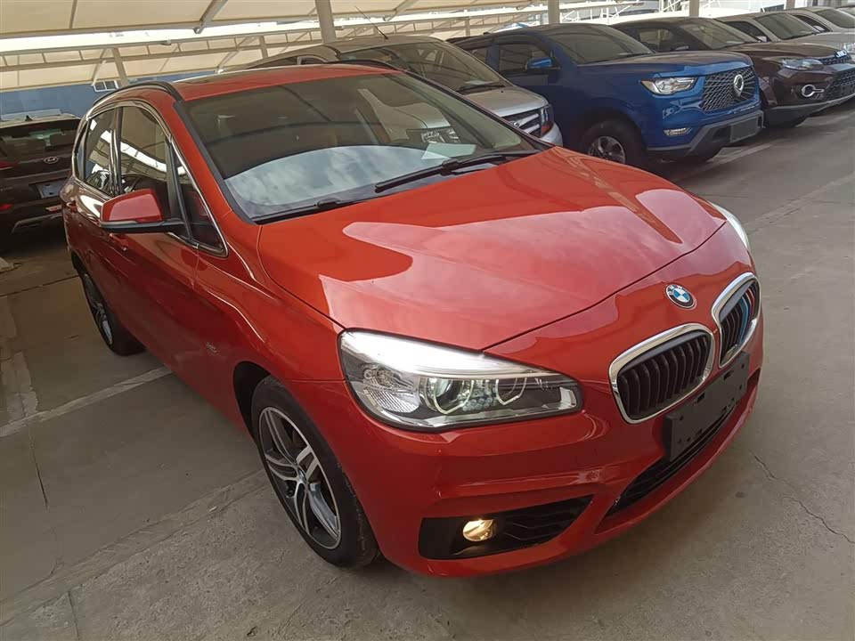 BMW 2 series station wagon