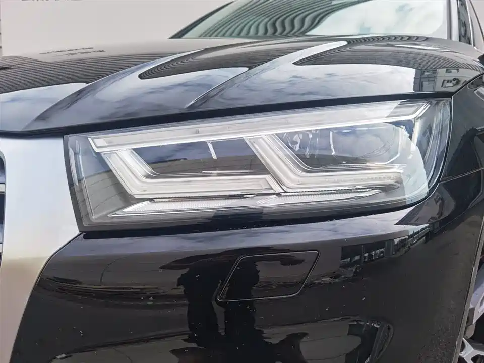 Audi Q5L Audi Q5L