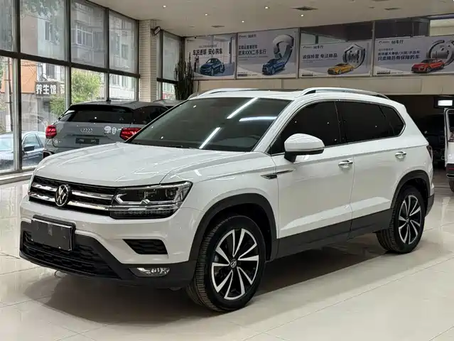 Volkswagen Tharu 2022 — купить из Китая под заказ
