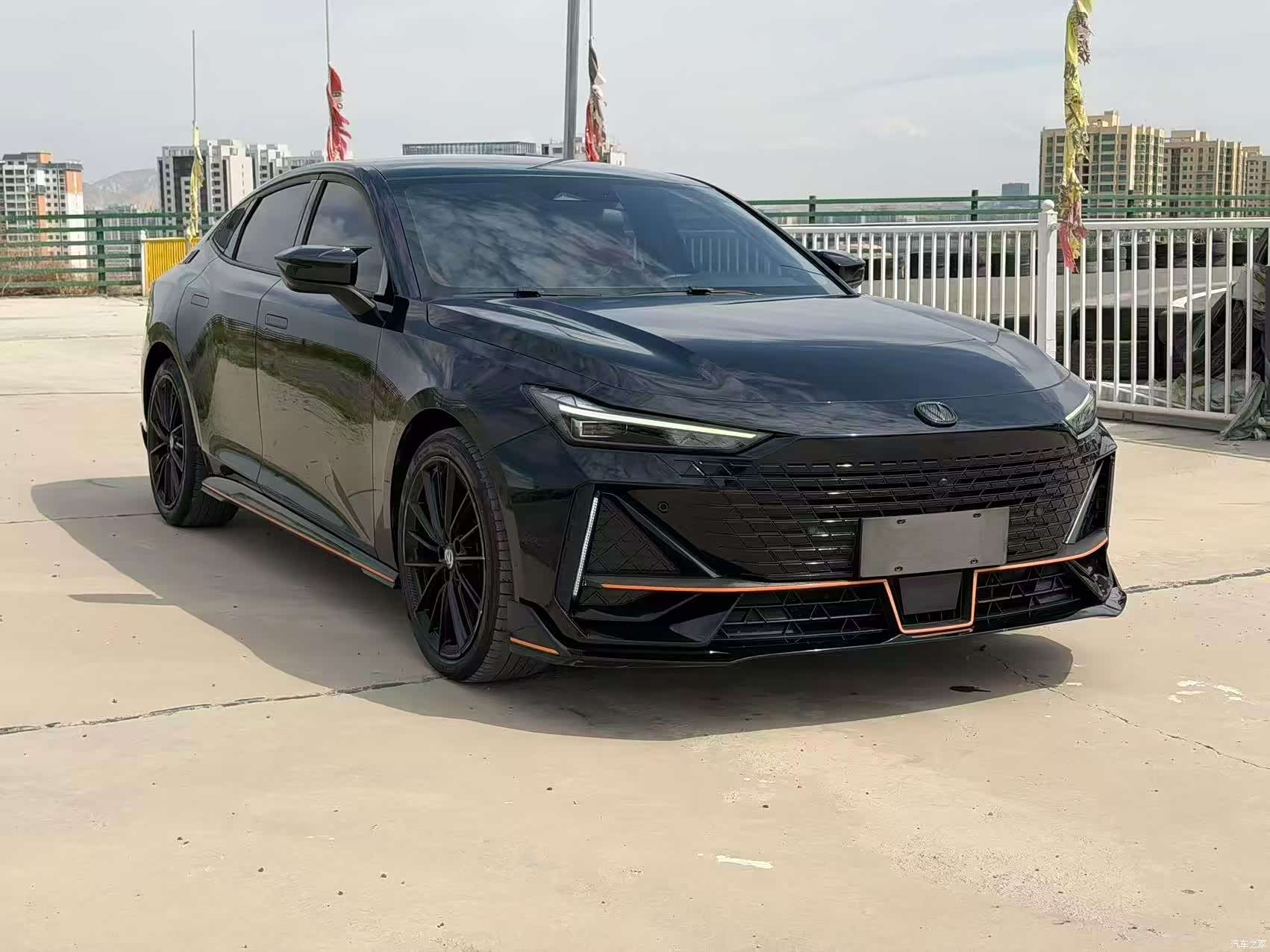 Changan UNI-V, 2023 3