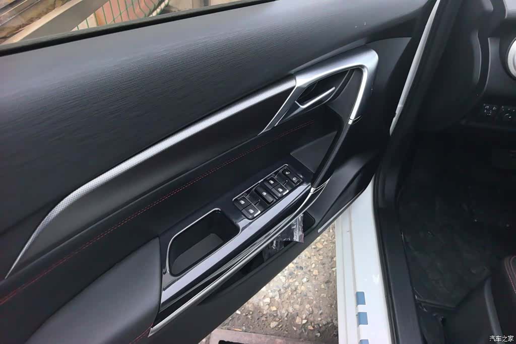 BAIC D50, 2019 7