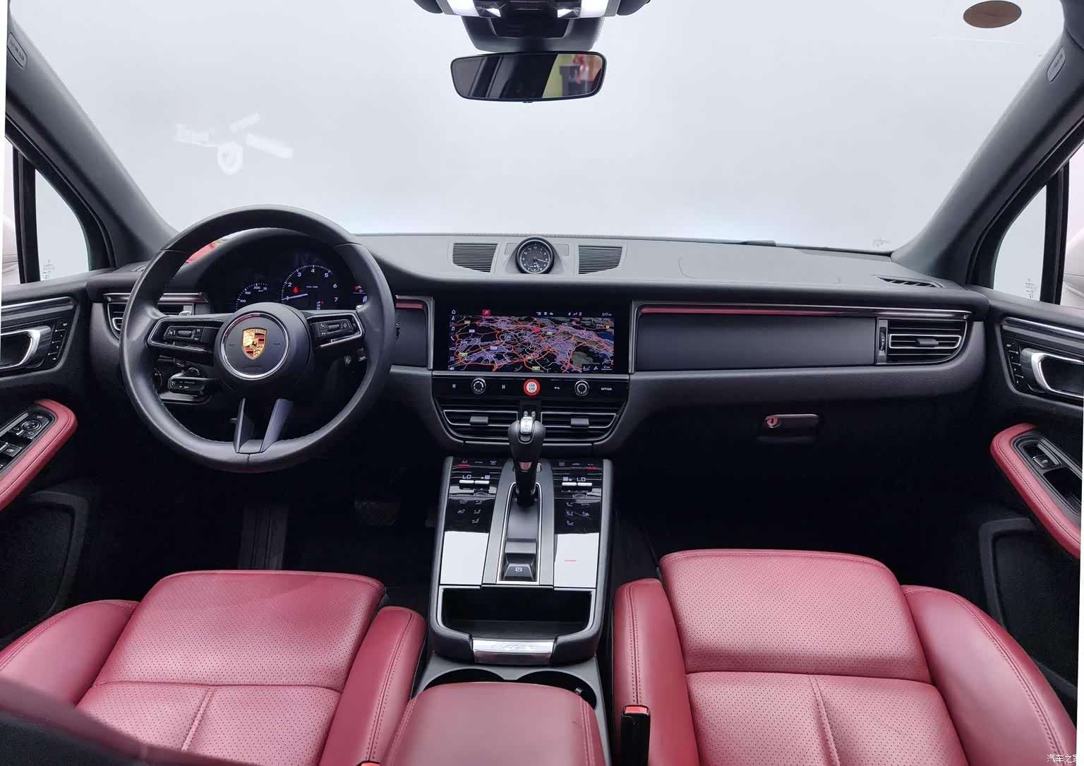 Porsche Macan, 2023 10