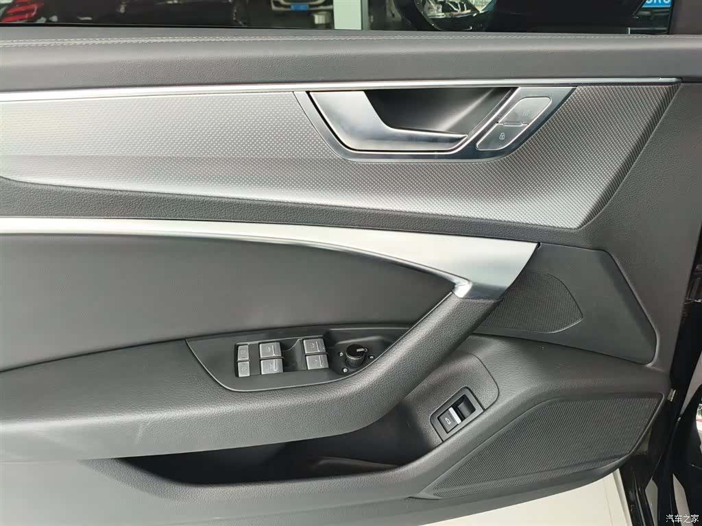 Audi A6L, 2024 4