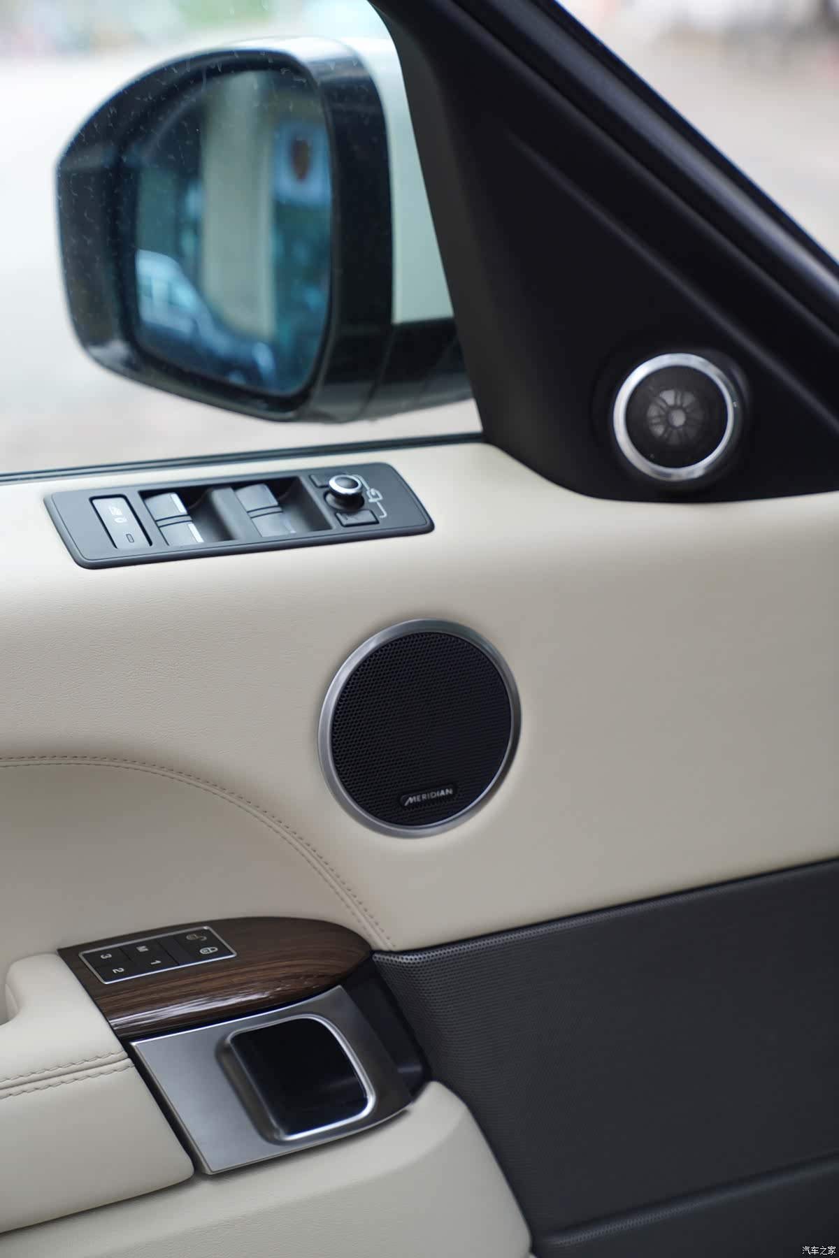 Land Rover Range Rover, 2015 8