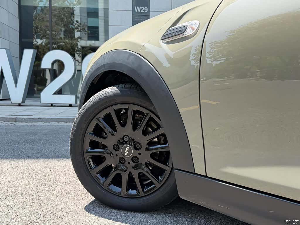 Mini Cooper, 2020 4