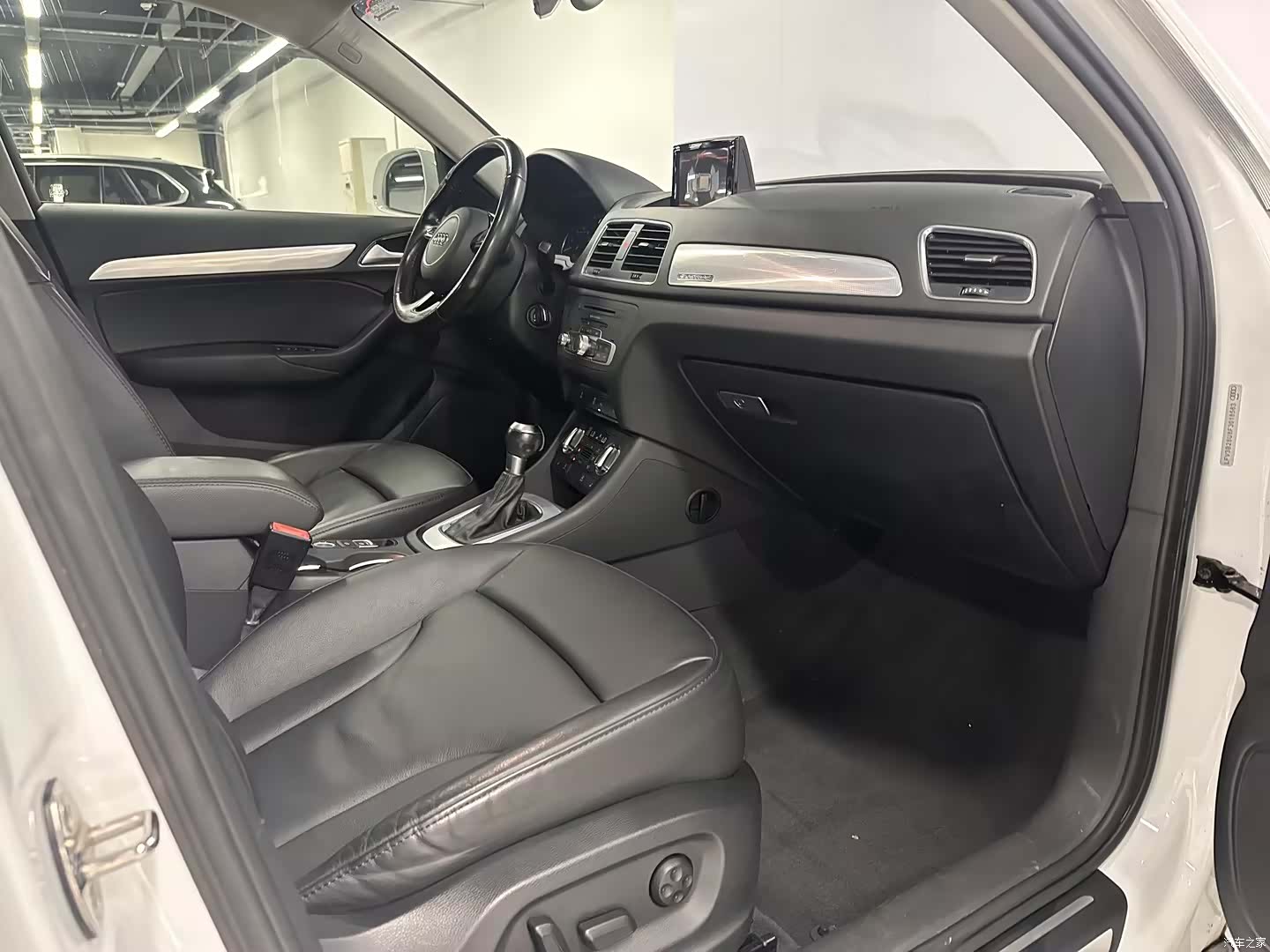 Audi Q3, 2015 13