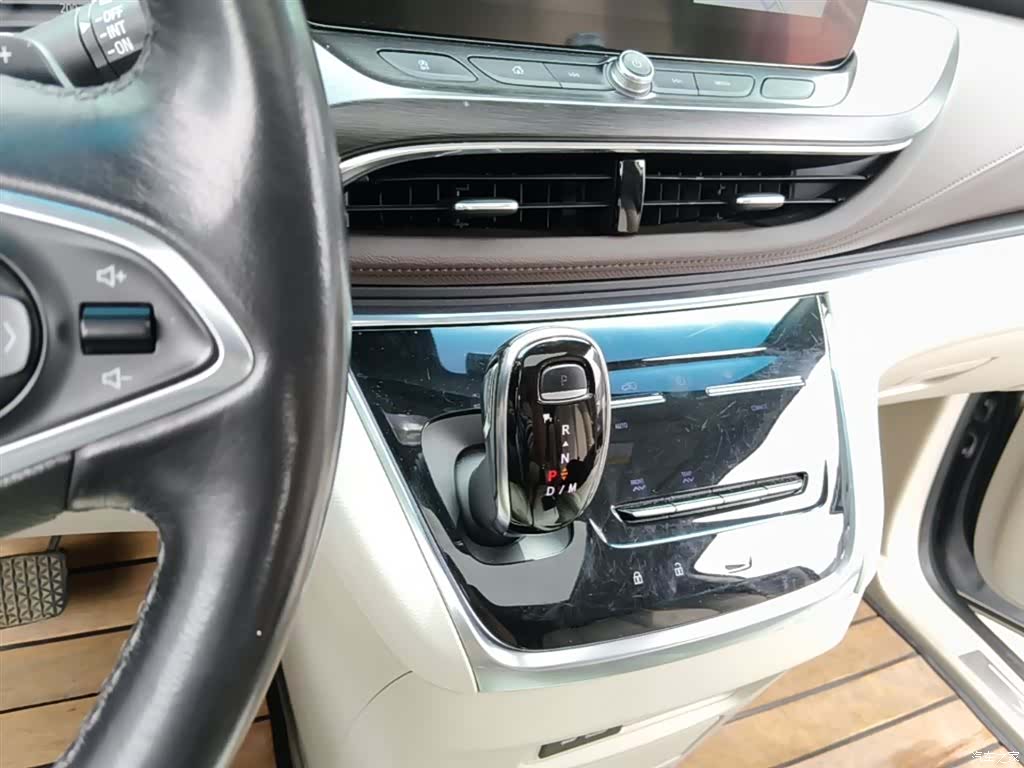 Buick GL8, 2020 14