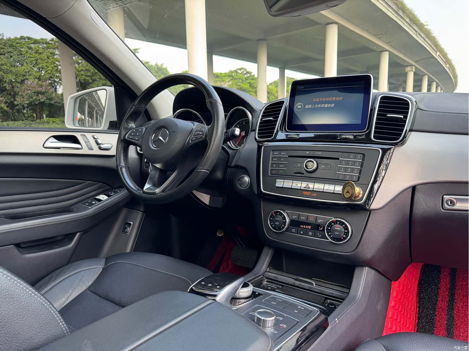 Mercedes-Benz GLE, 2016 8