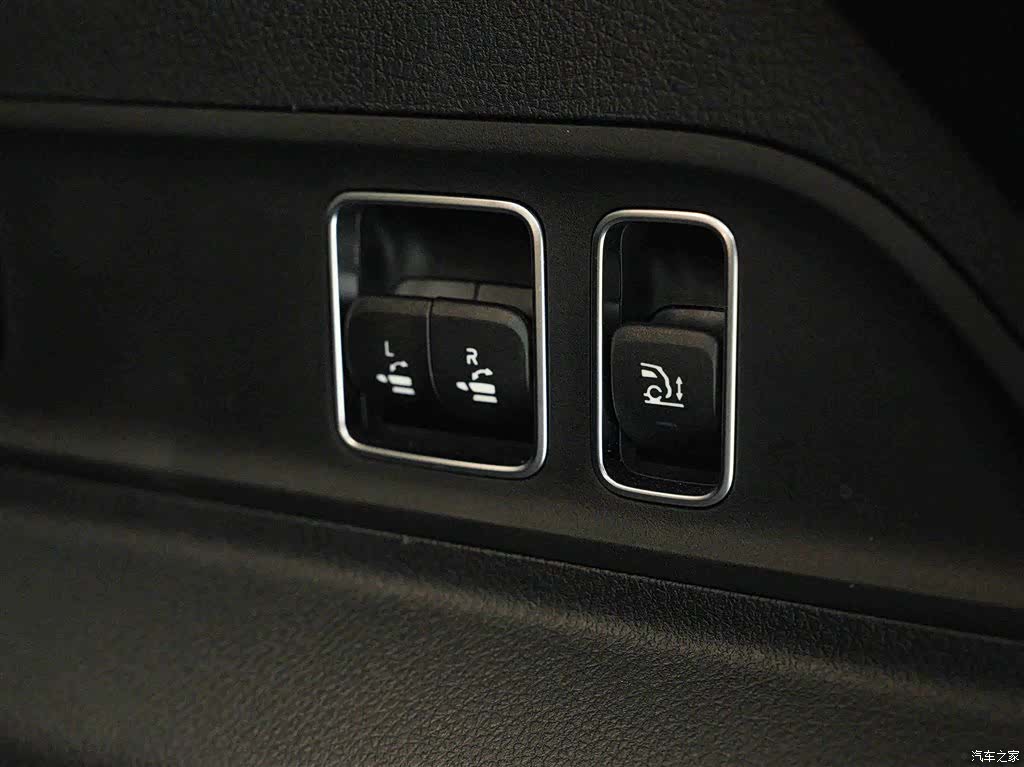 Mercedes-Benz GLE, 2024 22