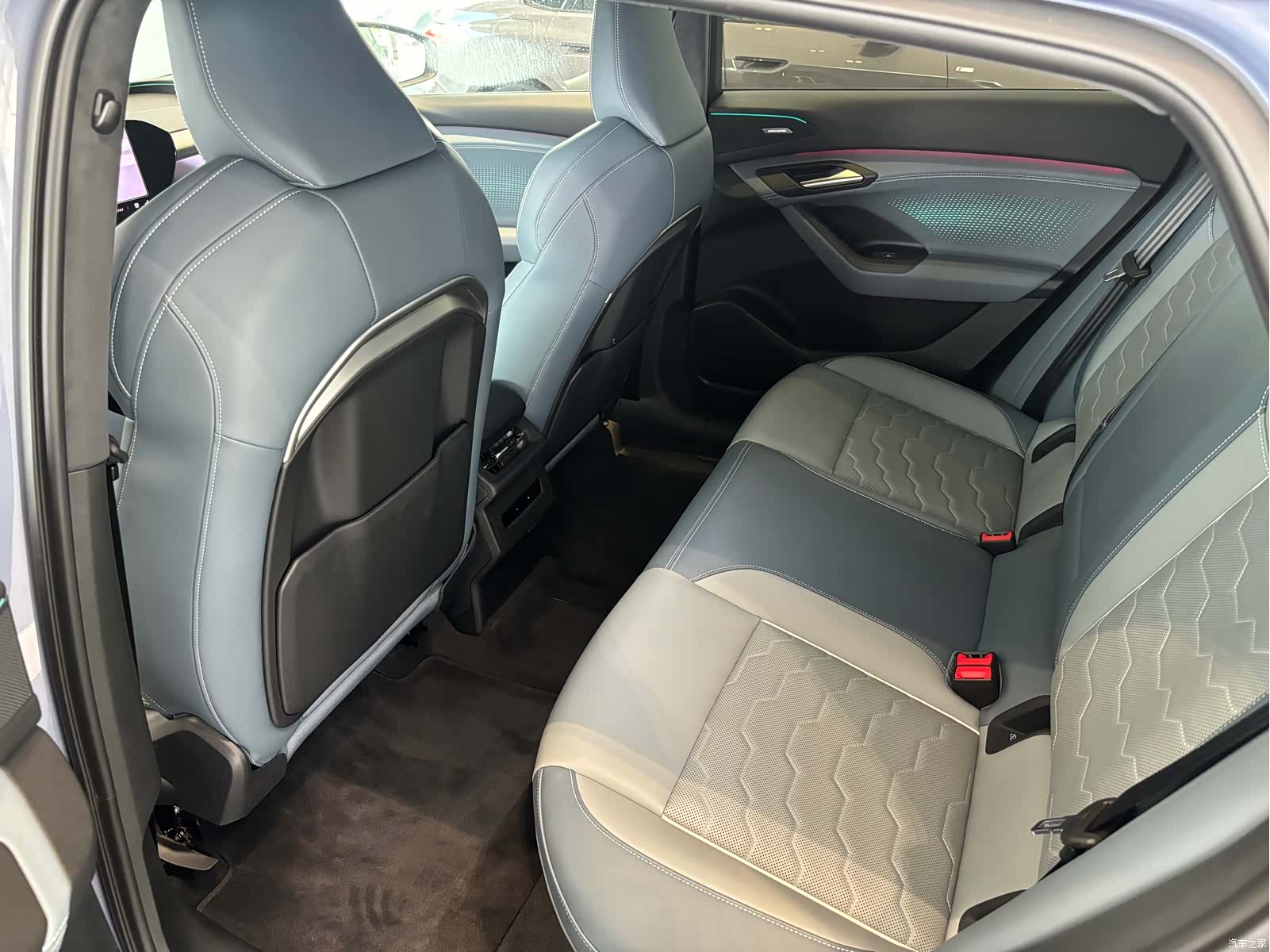 Audi e-tron, 2025 9