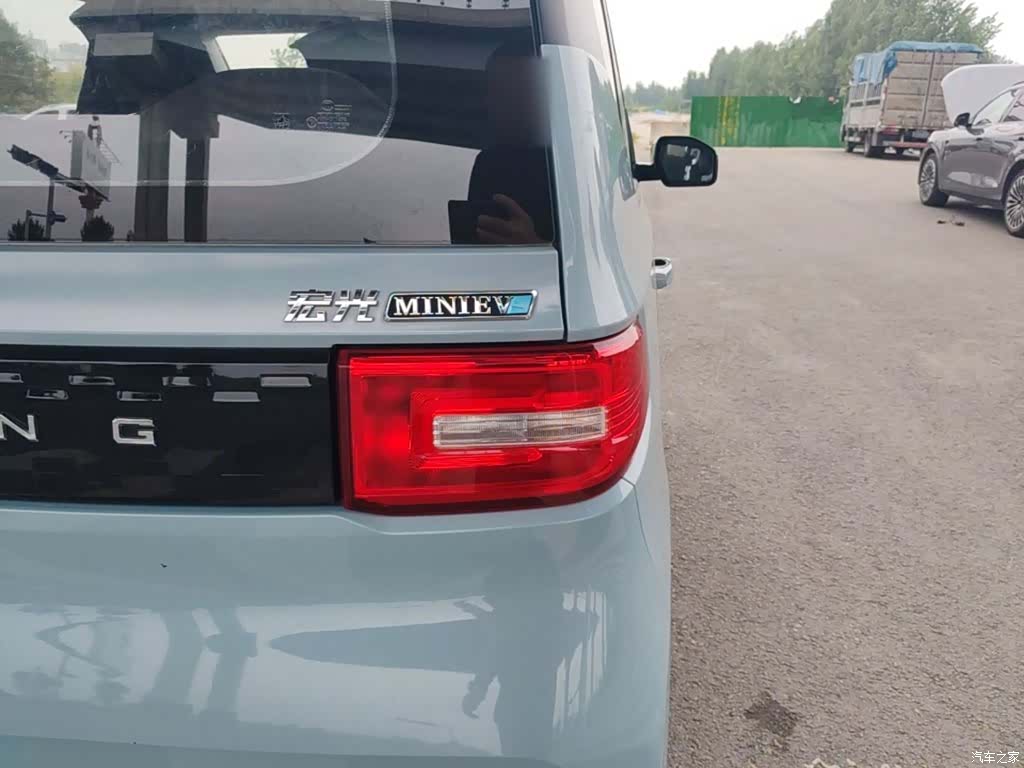 Wuling MINIEV, 2021 8