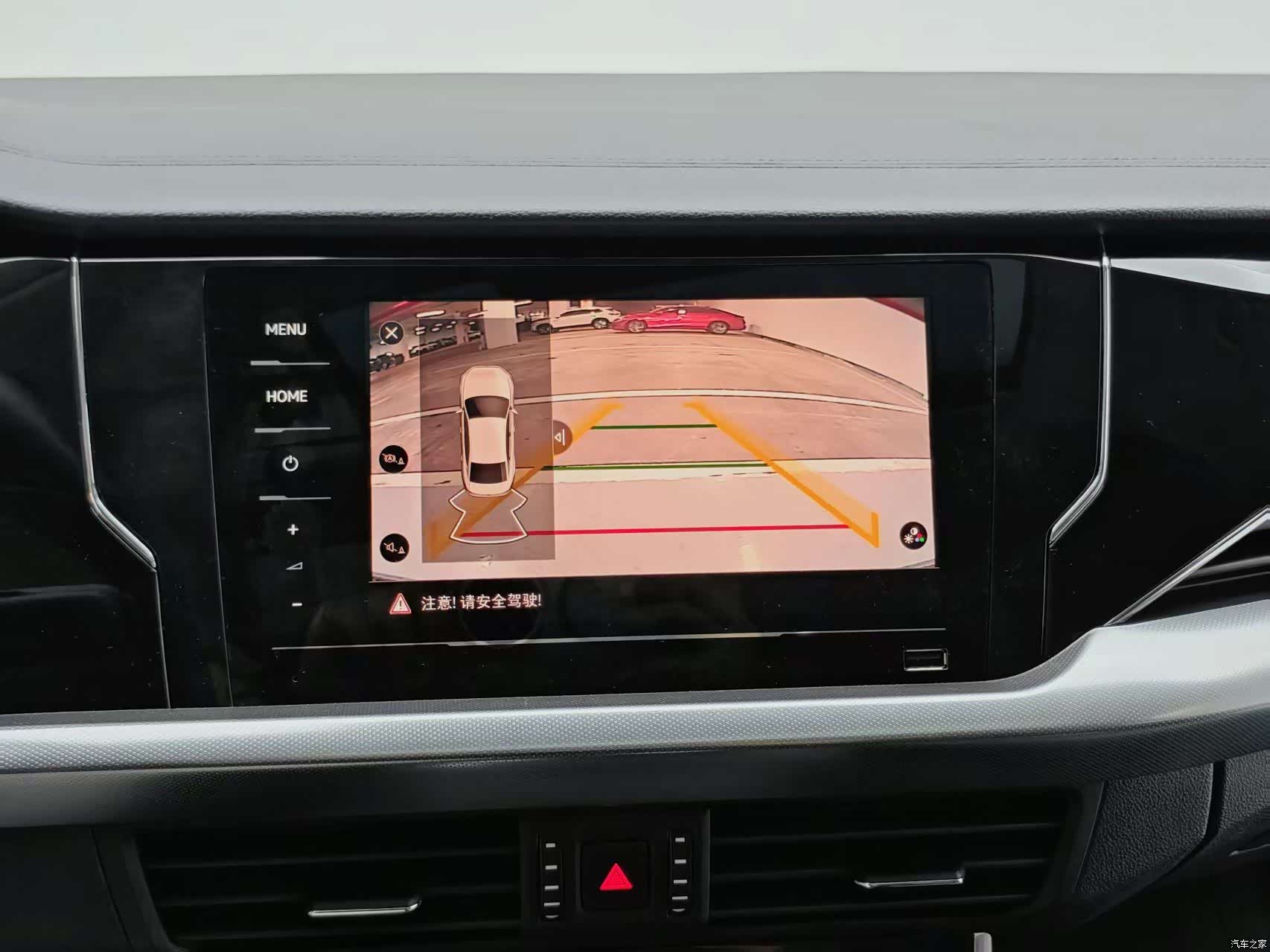 Volkswagen Passat, 2022 14