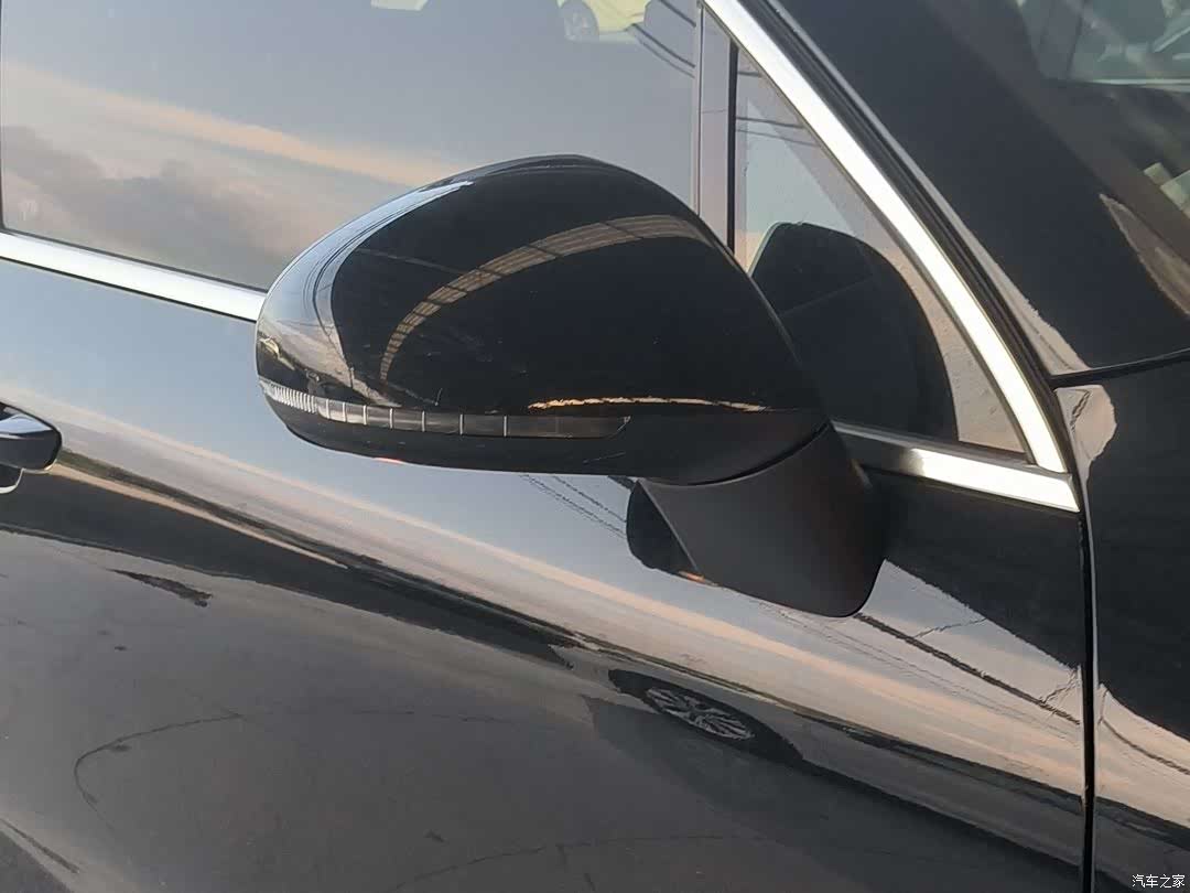 Volkswagen Touareg, 2018 14
